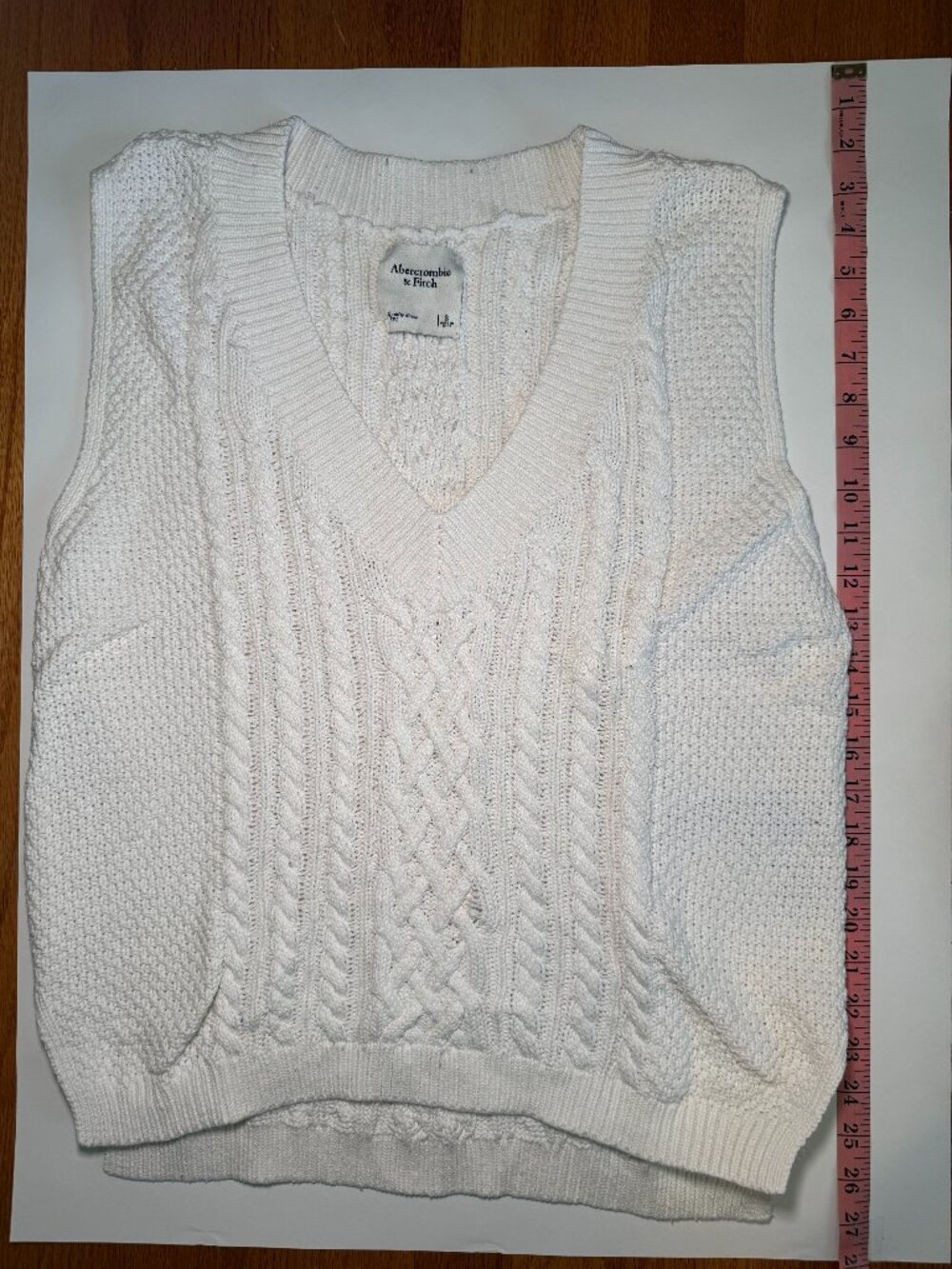 Abercrombie White Sweater Vest